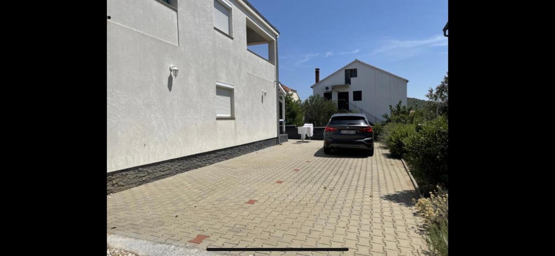 Apartmani Gavran Pirovac Εξωτερικό φωτογραφία