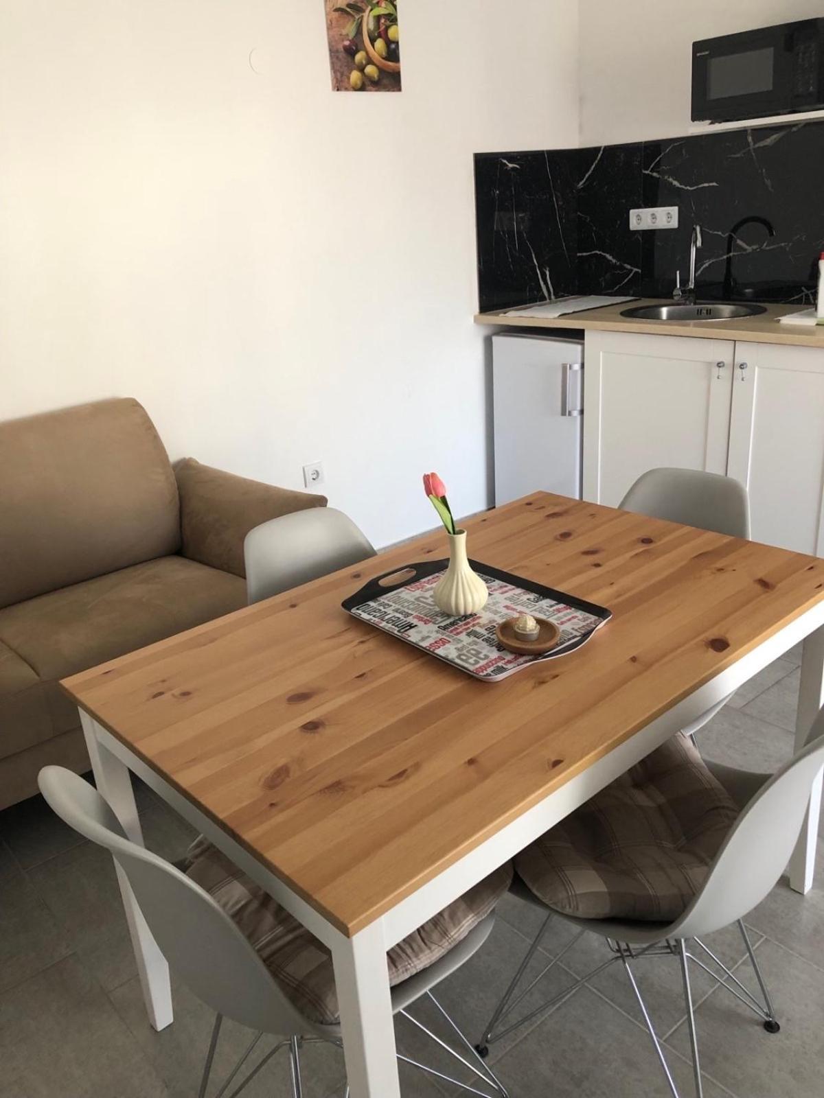 Apartmani Gavran Pirovac Εξωτερικό φωτογραφία