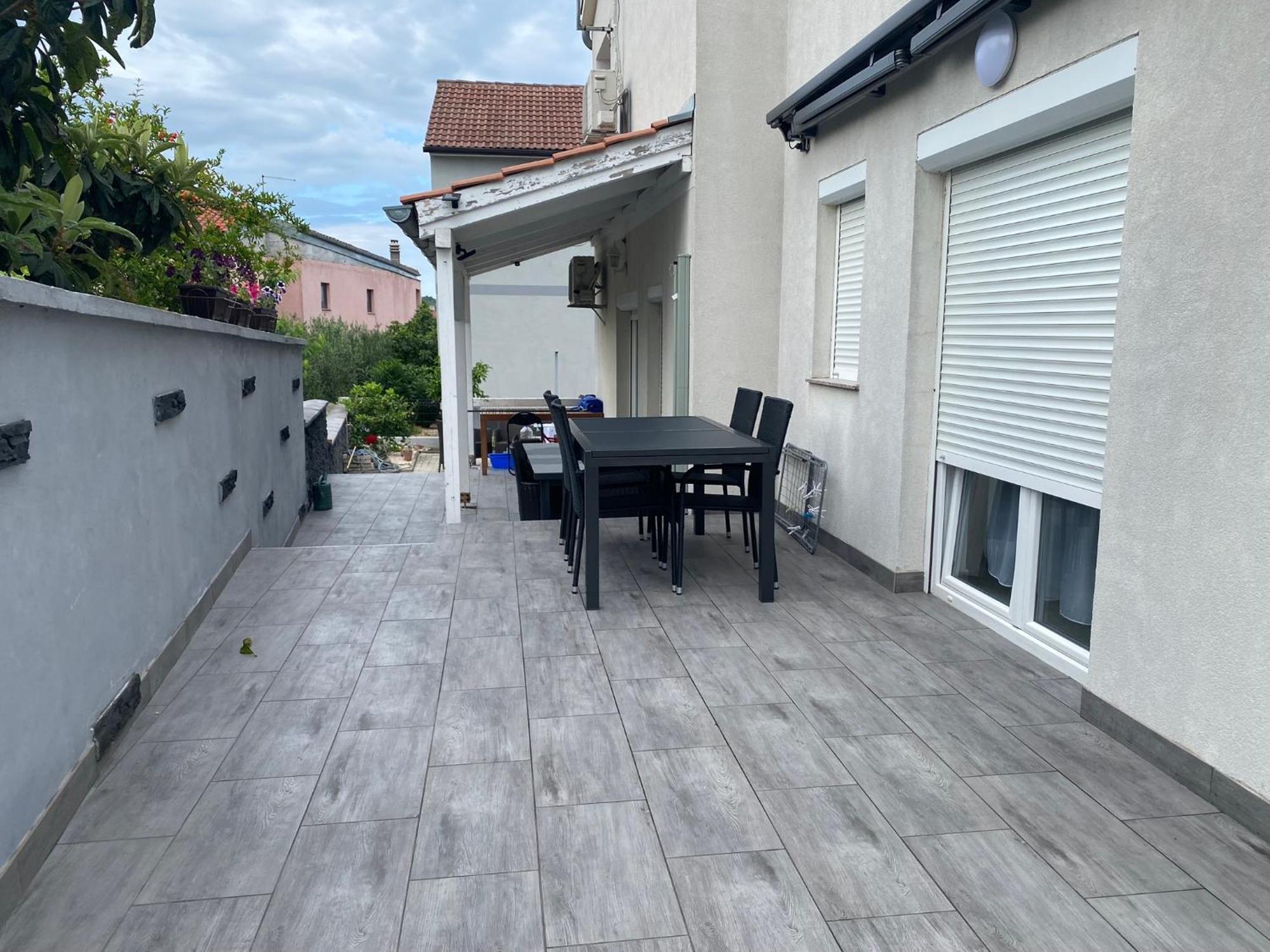 Apartmani Gavran Pirovac Εξωτερικό φωτογραφία